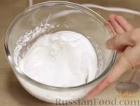 Сырные пирожные с фруктовой начинкой